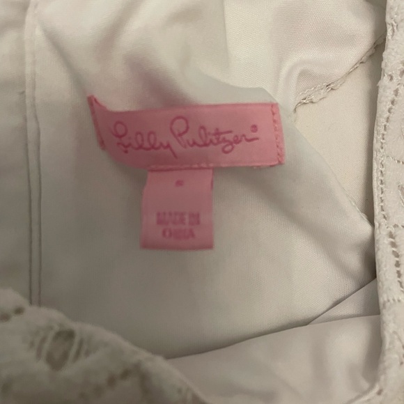 Elegant White Textured Dress - Picture 5 of 5